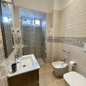 Private Bathroom King Room